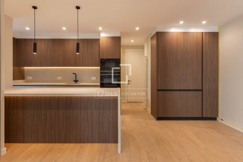 5 bedrooms apartment for rent in Barcelona, Catalonia, Spain № 8714 - photo 6