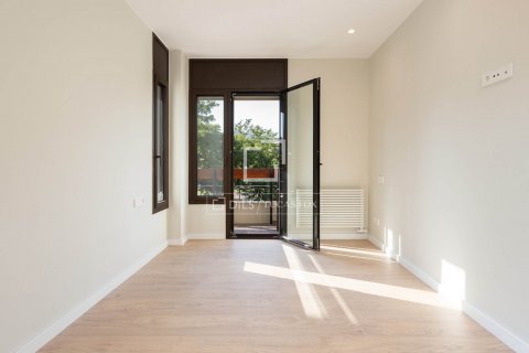 5 bedrooms apartment for rent in Barcelona, Catalonia, Spain № 8714 - photo 29