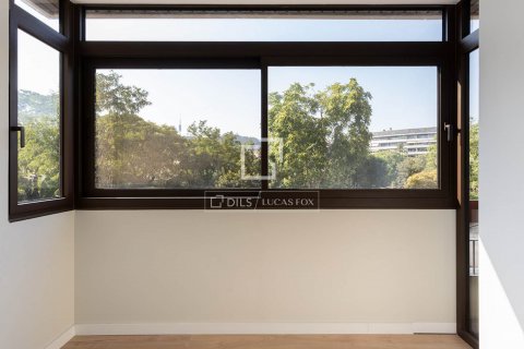 5 bedrooms apartment for rent in Barcelona, Catalonia, Spain № 8714 - photo 21