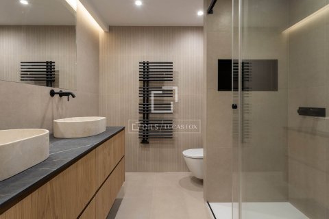 5 bedrooms apartment for rent in Barcelona, Catalonia, Spain № 8714 - photo 25