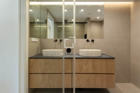 5 bedrooms apartment for rent in Barcelona, Catalonia, Spain № 8714 - photo 27