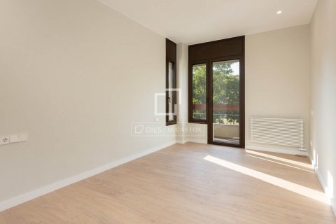 5 bedrooms apartment for rent in Barcelona, Catalonia, Spain № 8714 - photo 28