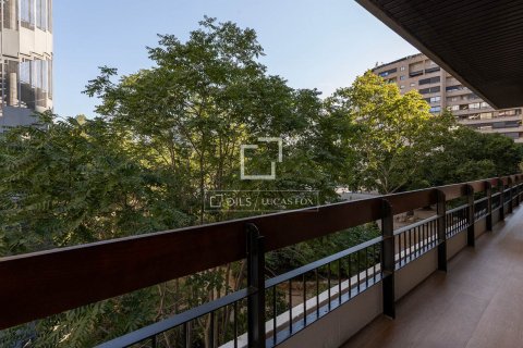 5 bedrooms apartment for rent in Barcelona, Catalonia, Spain № 8714 - photo 13