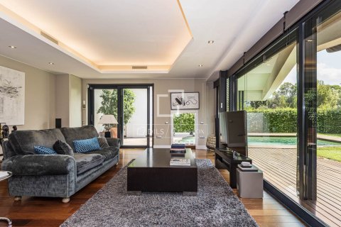 Villa de 5 dormitorios en venta en Matadepera, Barcelona, Cataluña, Spain № 8715 - foto 5
