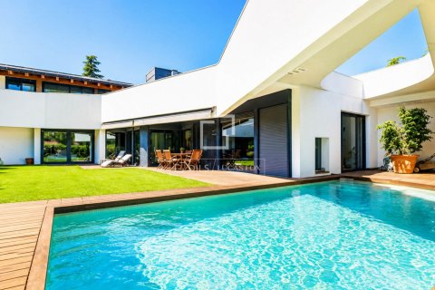 Villa de 5 dormitorios en venta en Matadepera, Barcelona, Cataluña, Spain № 8715