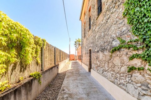 Finca de 6 dormitorios en venta en Sitges, Barcelona, Cataluña, Spain № 8713 - foto 11