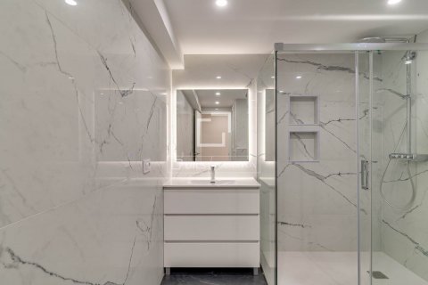 6 bedrooms apartment for sale in Barcelona, Catalonia, Spain № 8716 - photo 20