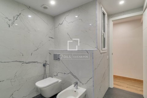 6 bedrooms apartment for sale in Barcelona, Catalonia, Spain № 8716 - photo 23