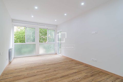 6 bedrooms apartment for sale in Barcelona, Catalonia, Spain № 8716 - photo 4