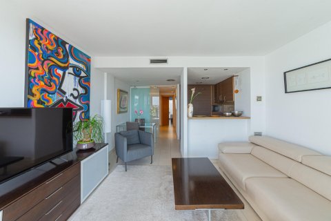 Apartamento de 1 dormitorio en venta en Barcelona, Cataluña, Spain № 1374 - foto 4