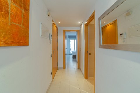 Apartamento de 1 dormitorio en venta en Barcelona, Cataluña, Spain № 1374 - foto 19