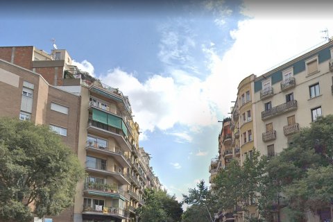 Propiedad comercial en venta en Barcelona, Cataluña, Spain № 1372