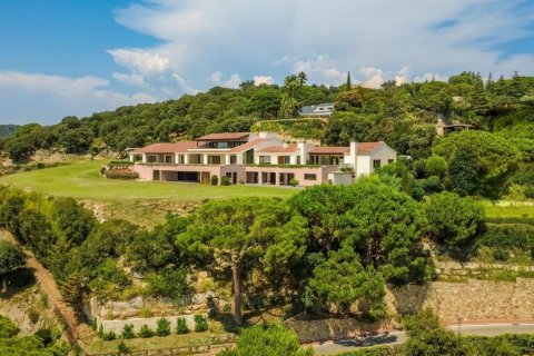 Сasa de 8 dormitorios en venta en Sant Andreu de Llavaneres, Barcelona, Cataluña, Spain № 1370 - foto 3