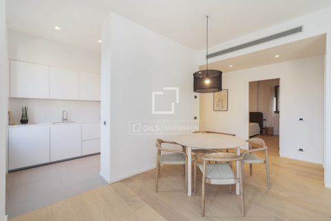 Apartamento de 2 dormitorios en venta en Barcelona, Cataluña, Spain № 7074 - foto 20