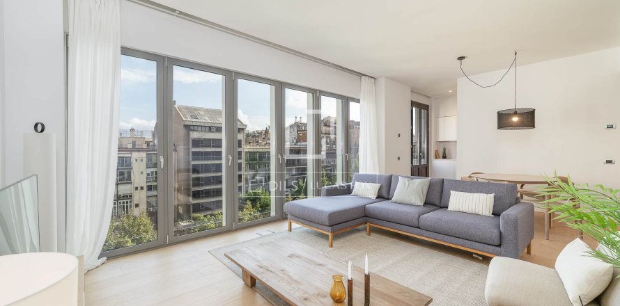 Apartamento de 2 dormitorios en venta en Barcelona, Cataluña, Spain № 7074