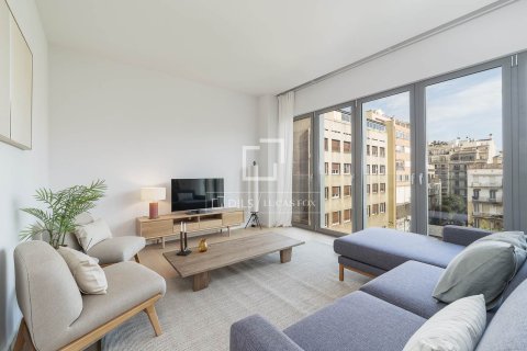 Apartamento de 2 dormitorios en venta en Barcelona, Cataluña, Spain № 7074 - foto 29