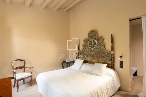 Villa de 14 dormitorios en venta en Sant Andreu de Llavaneres, Barcelona, Cataluña, Spain № 7073 - foto 16