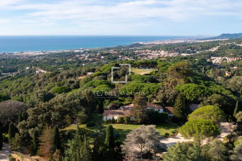 Villa de 14 dormitorios en venta en Sant Andreu de Llavaneres, Barcelona, Cataluña, Spain № 7073 - foto 30