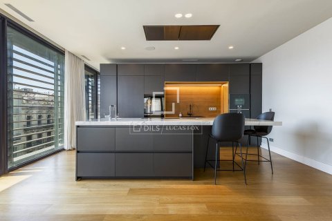Ático de 5 dormitorios en venta en Barcelona, Cataluña, Spain № 7072 - foto 20