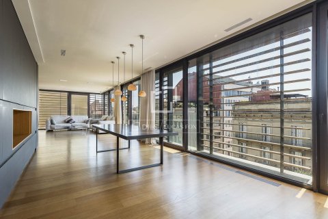 Ático de 5 dormitorios en venta en Barcelona, Cataluña, Spain № 7072 - foto 28