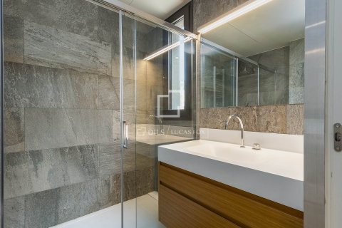 Ático de 5 dormitorios en venta en Barcelona, Cataluña, Spain № 7072 - foto 6