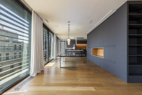 Ático de 5 dormitorios en venta en Barcelona, Cataluña, Spain № 7072 - foto 23