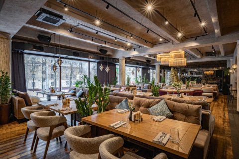 Propiedad comercial de 306 m² en venta en Eixample, Barcelona, Cataluña, Spain № 1135