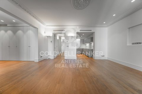 2 bedrooms penthouse for sale in Barcelona, Catalonia, Spain № 7985 - photo 25