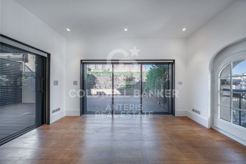 2 bedrooms penthouse for sale in Barcelona, Catalonia, Spain № 7985 - photo 15