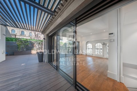 2 bedrooms penthouse for sale in Barcelona, Catalonia, Spain № 7985 - photo 14