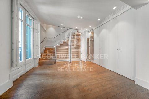 2 bedrooms penthouse for sale in Barcelona, Catalonia, Spain № 7985 - photo 19
