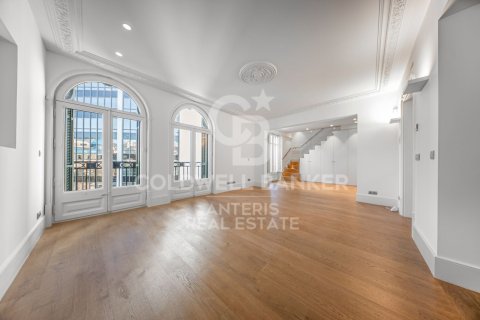 2 bedrooms penthouse for sale in Barcelona, Catalonia, Spain № 7985 - photo 30