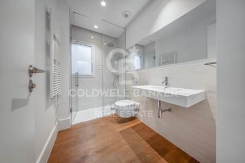 2 bedrooms penthouse for sale in Barcelona, Catalonia, Spain № 7985 - photo 7