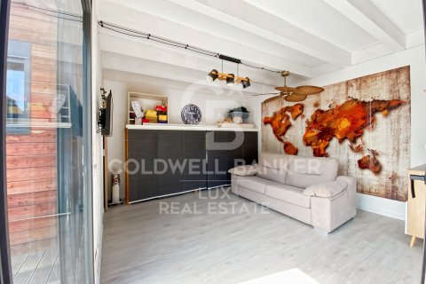 Сasa de 3 dormitorios en venta en L'Escala, Gerona, Cataluña, Spain № 7986 - foto 13