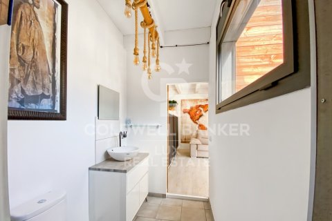 Сasa de 3 dormitorios en venta en L'Escala, Gerona, Cataluña, Spain № 7986 - foto 11