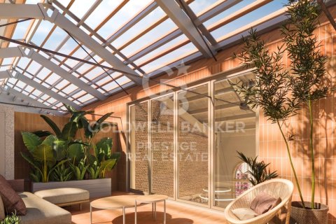 Dúplex de 2 dormitorios en venta en Barcelona, Cataluña, Spain № 7989 - foto 9