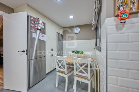 Apartamento de 5 dormitorios en venta en Gerona, Cataluña, Spain № 7988 - foto 12