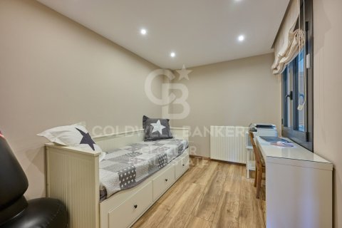 Apartamento de 5 dormitorios en venta en Gerona, Cataluña, Spain № 7988 - foto 26