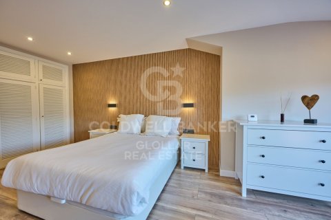 Apartamento de 5 dormitorios en venta en Gerona, Cataluña, Spain № 7988 - foto 24