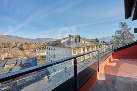 Apartamento de 5 dormitorios en venta en Gerona, Cataluña, Spain № 7988 - foto 23