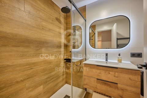 Apartamento de 5 dormitorios en venta en Gerona, Cataluña, Spain № 7988 - foto 16