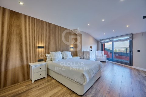 Apartamento de 5 dormitorios en venta en Gerona, Cataluña, Spain № 7988 - foto 20