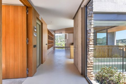 Купить виллу в Кабрильс, Испания с 5 спален, 453м², № 7155 - фото 14