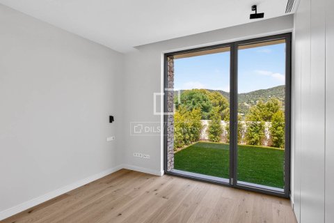 Купить виллу в Кабрильс, Испания с 5 спален, 453м², № 7155 - фото 2