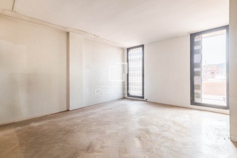 Ático de 3 dormitorios en venta en Barcelona, Cataluña, Spain № 3982 - foto 15