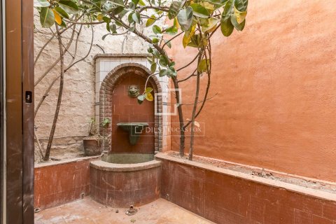 Ático de 3 dormitorios en venta en Barcelona, Cataluña, Spain № 3982 - foto 23