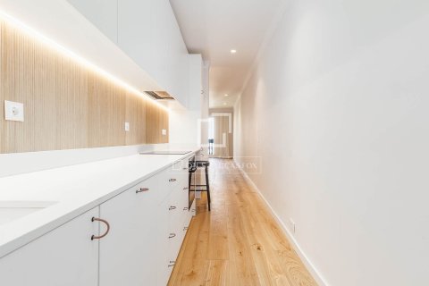 2 bedrooms apartment for sale in Barcelona, Catalonia, Spain № 3977 - photo 7