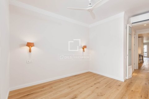 2 bedrooms apartment for sale in Barcelona, Catalonia, Spain № 3977 - photo 21