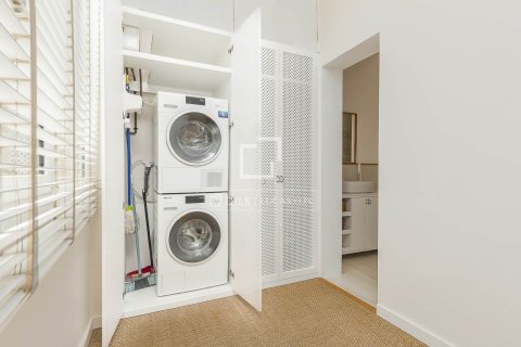 2 bedrooms apartment for sale in Barcelona, Catalonia, Spain № 3977 - photo 24