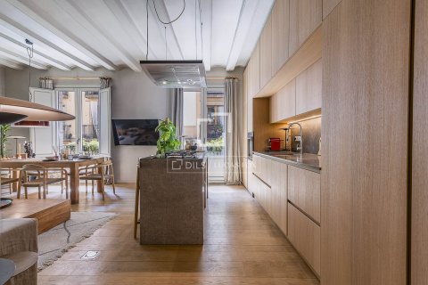 3 bedrooms apartment for sale in Barcelona, Catalonia, Spain № 3979 - photo 5